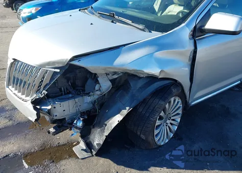 2011 Lincoln Mkx z USA, uszkodzony, nr VIN 2LMDJ6JK0BBJ03583